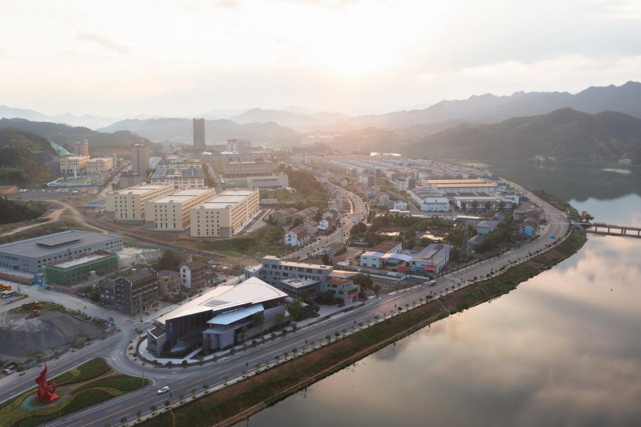 BIM建筑|安茶博物馆工场 / 普罗建筑 BIM建筑|安茶博物馆工场 / 普罗建筑