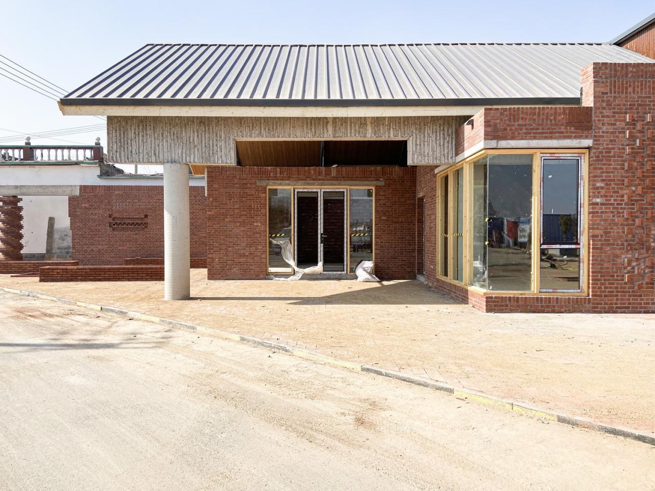BIM建筑|李桂芬乡村综合体 / 山东省城乡规划设计研究院有限公司建筑创作中心 BIM建筑|李桂芬乡村综合体 / 山东省城乡规划设计研究院有限公司建筑创作中心