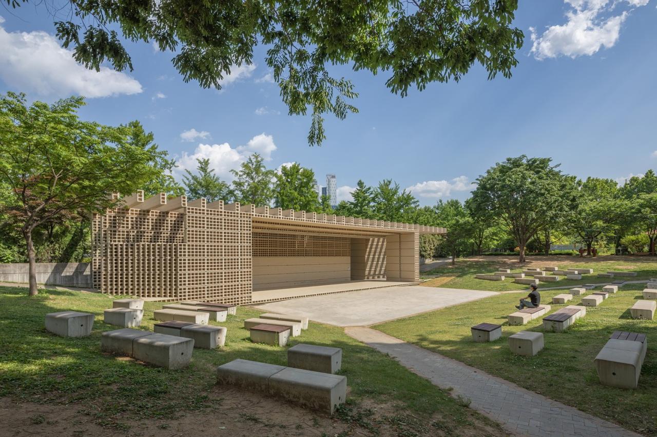 BIM建筑|生态矩阵,呼吸网亭 / Soltozibin Architects BIM建筑|生态矩阵,呼吸网亭 / Soltozibin Architects