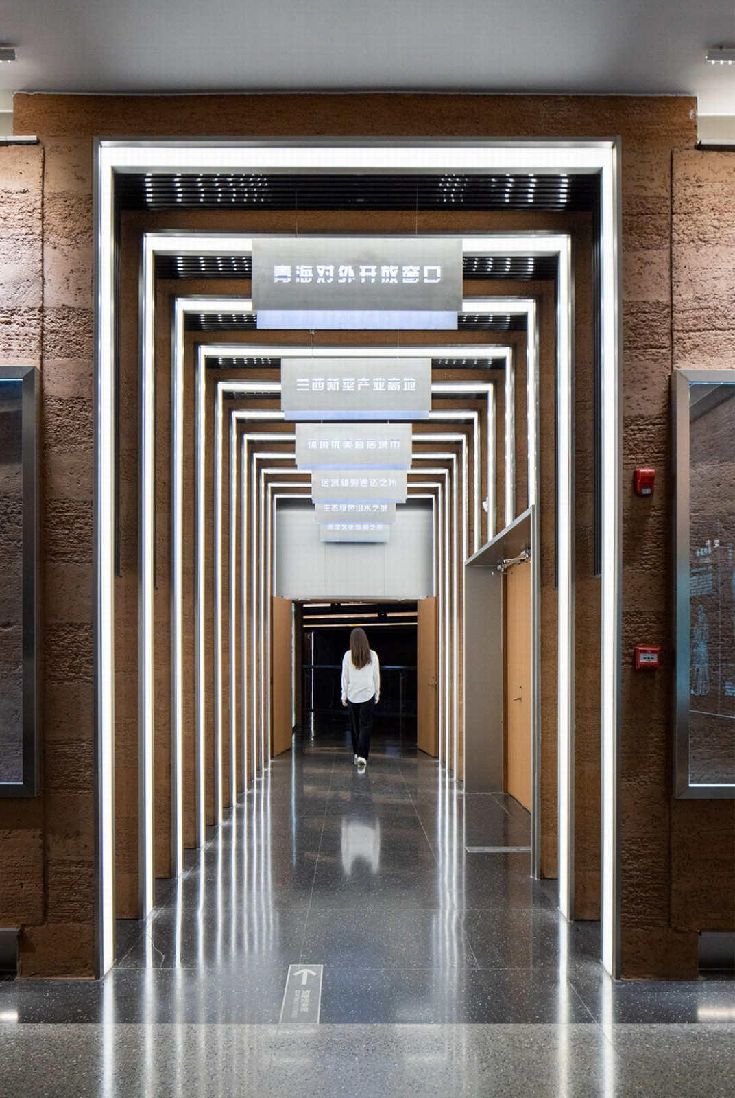 BIM建筑|海东市城市规划展览馆 / 中国建筑设计研究院-品筑设计工作室 BIM建筑|海东市城市规划展览馆 / 中国建筑设计研究院-品筑设计工作室