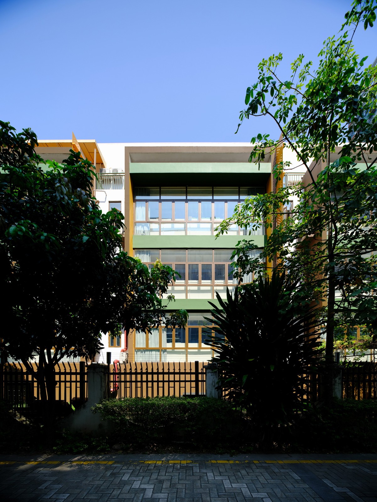 BIM建筑|深圳市碧榕湾幼儿园改造 / 不也设计工作室 BIM建筑|深圳市碧榕湾幼儿园改造 / 不也设计工作室