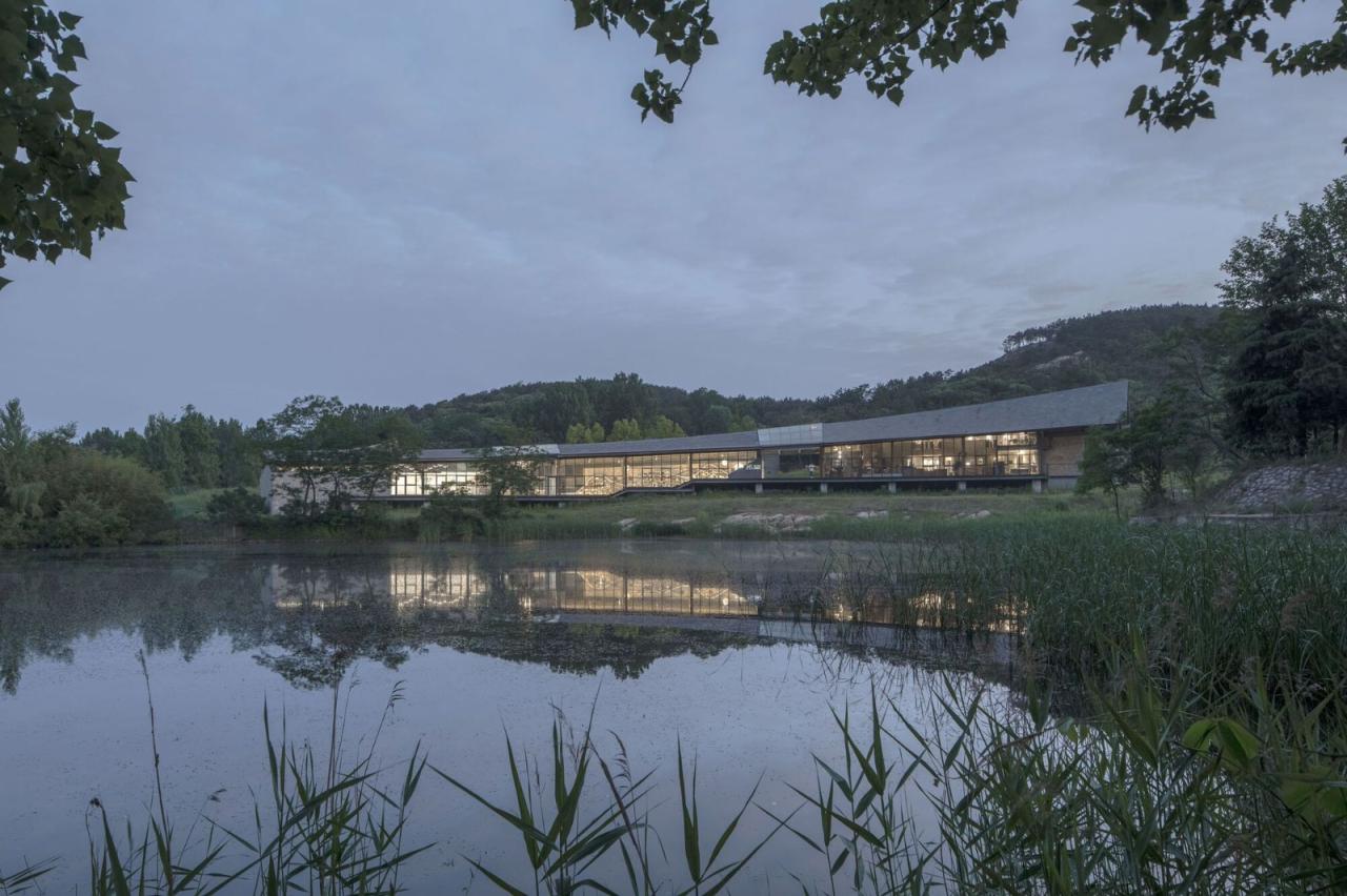 BIM建筑|驻龙山游客中心 / Aurelien Chen BIM建筑|驻龙山游客中心 / Aurelien Chen
