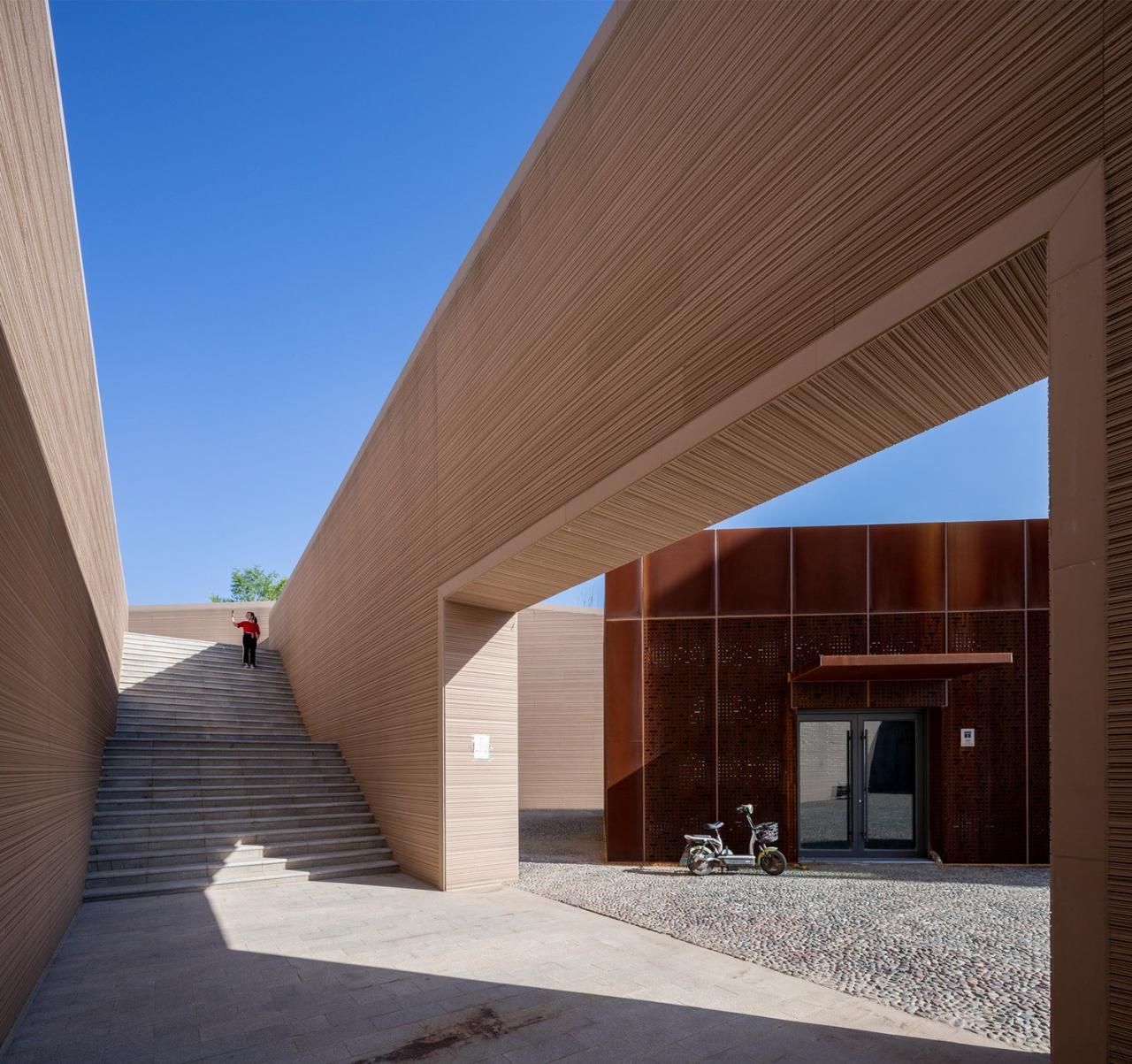 BIM建筑|海东市城市规划展览馆 / 中国建筑设计研究院-品筑设计工作室 BIM建筑|海东市城市规划展览馆 / 中国建筑设计研究院-品筑设计工作室