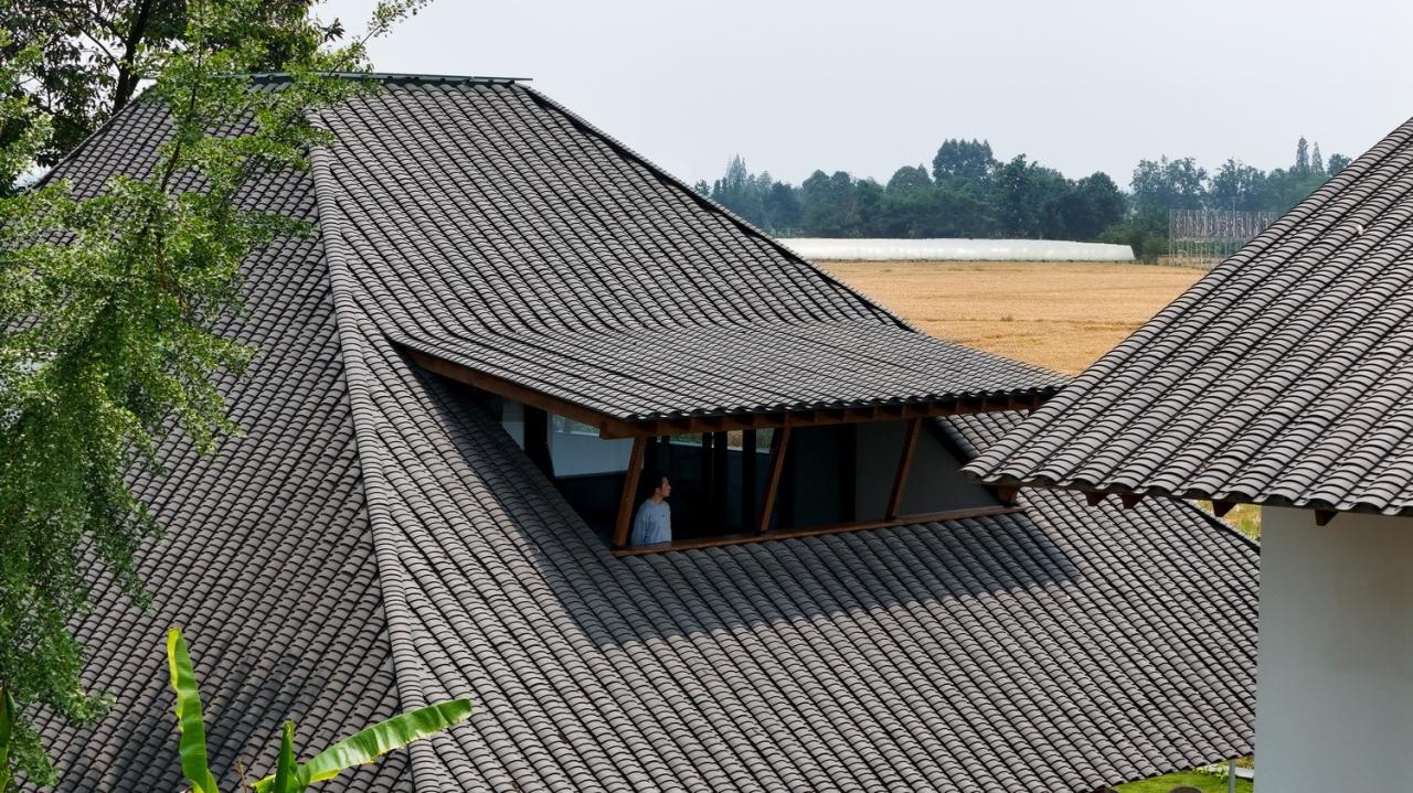 BIM建筑|跨越千年农耕生活的对谈:新都·百草香庐 / 小隐建筑 BIM建筑|跨越千年农耕生活的对谈:新都·百草香庐 / 小隐建筑
