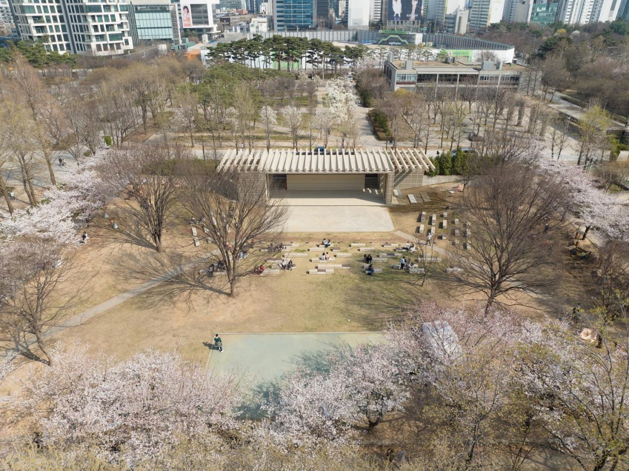 BIM建筑|生态矩阵,呼吸网亭 / Soltozibin Architects BIM建筑|生态矩阵,呼吸网亭 / Soltozibin Architects