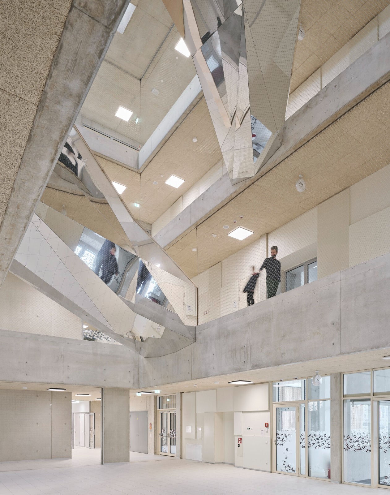 BIM建筑|Leopold Kohr-Straße 中小学 / Franz&Sue BIM建筑|Leopold Kohr-Straße 中小学 / Franz&Sue