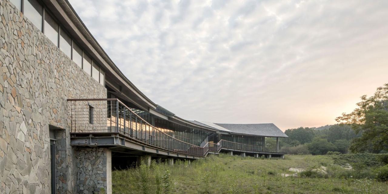 BIM建筑|驻龙山游客中心 / Aurelien Chen BIM建筑|驻龙山游客中心 / Aurelien Chen