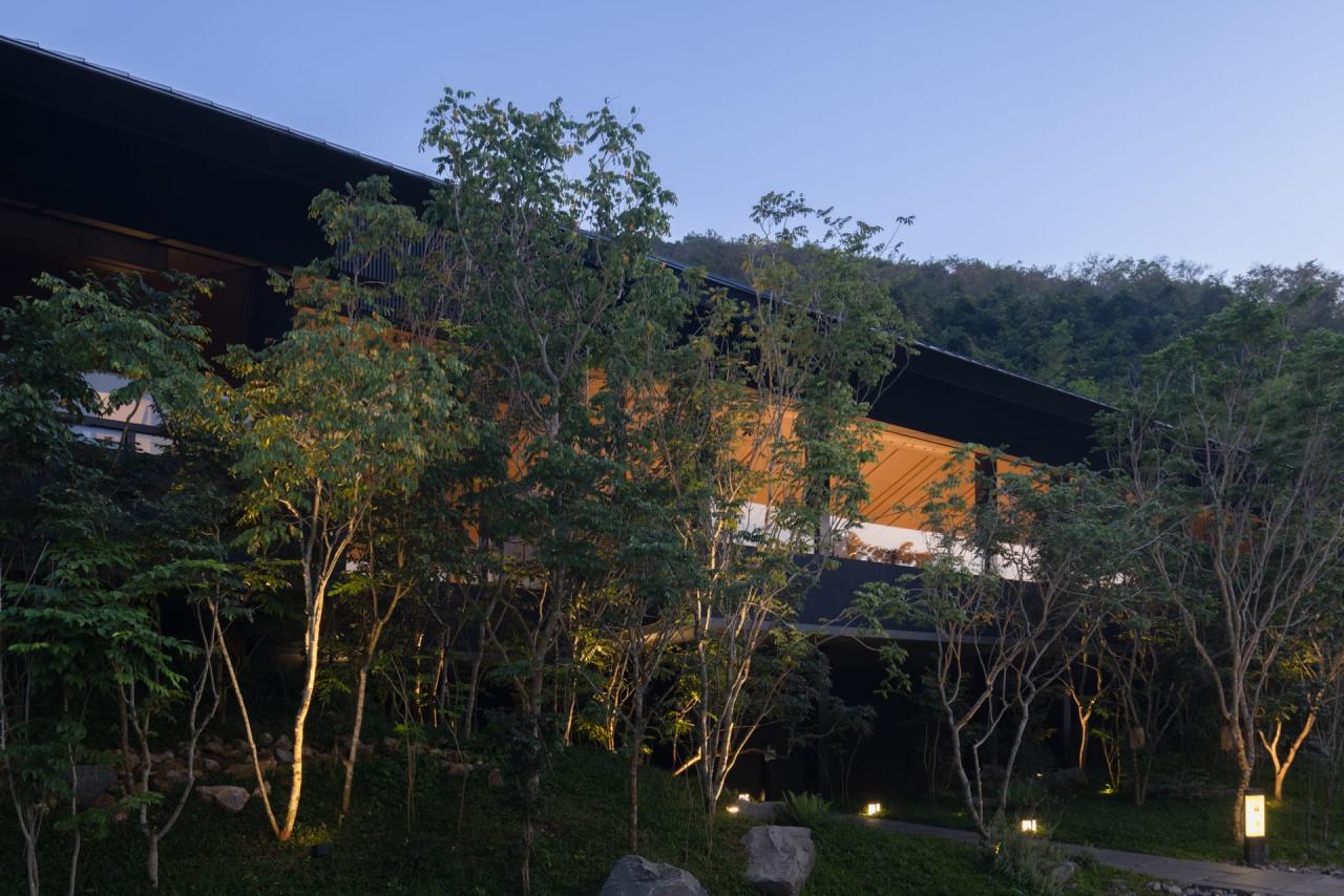 BIM建筑|三亚山谷餐厅(森海·四葉) / PLAT ASIA BIM建筑|三亚山谷餐厅(森海·四葉) / PLAT ASIA