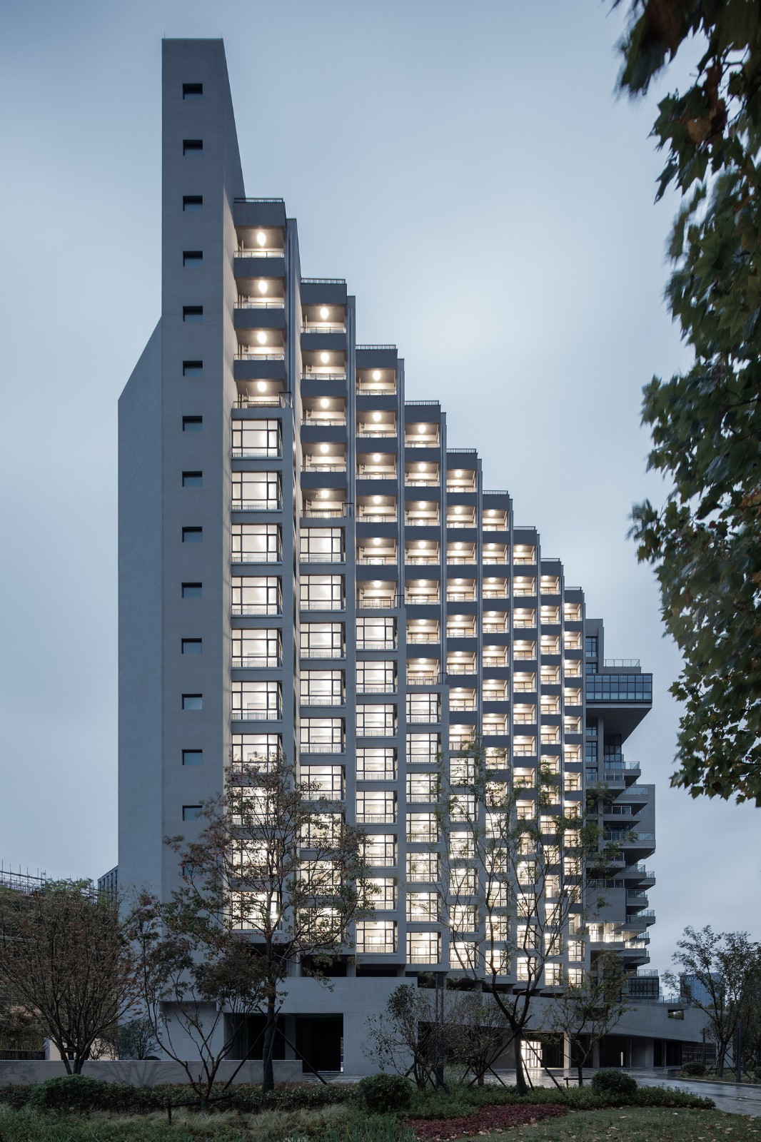 BIM建筑|南京未来科技城人才公寓 / 中锐华东荣朝晖工作室 BIM建筑|南京未来科技城人才公寓 / 中锐华东荣朝晖工作室