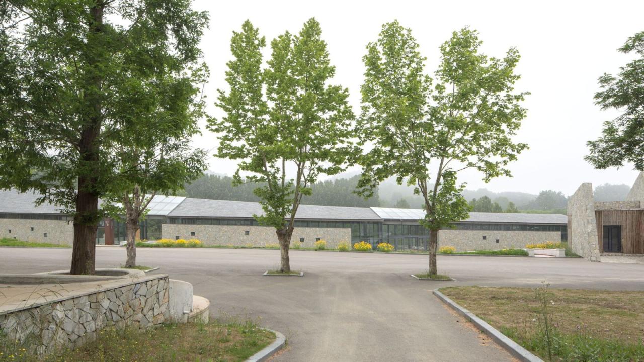 BIM建筑|驻龙山游客中心 / Aurelien Chen BIM建筑|驻龙山游客中心 / Aurelien Chen