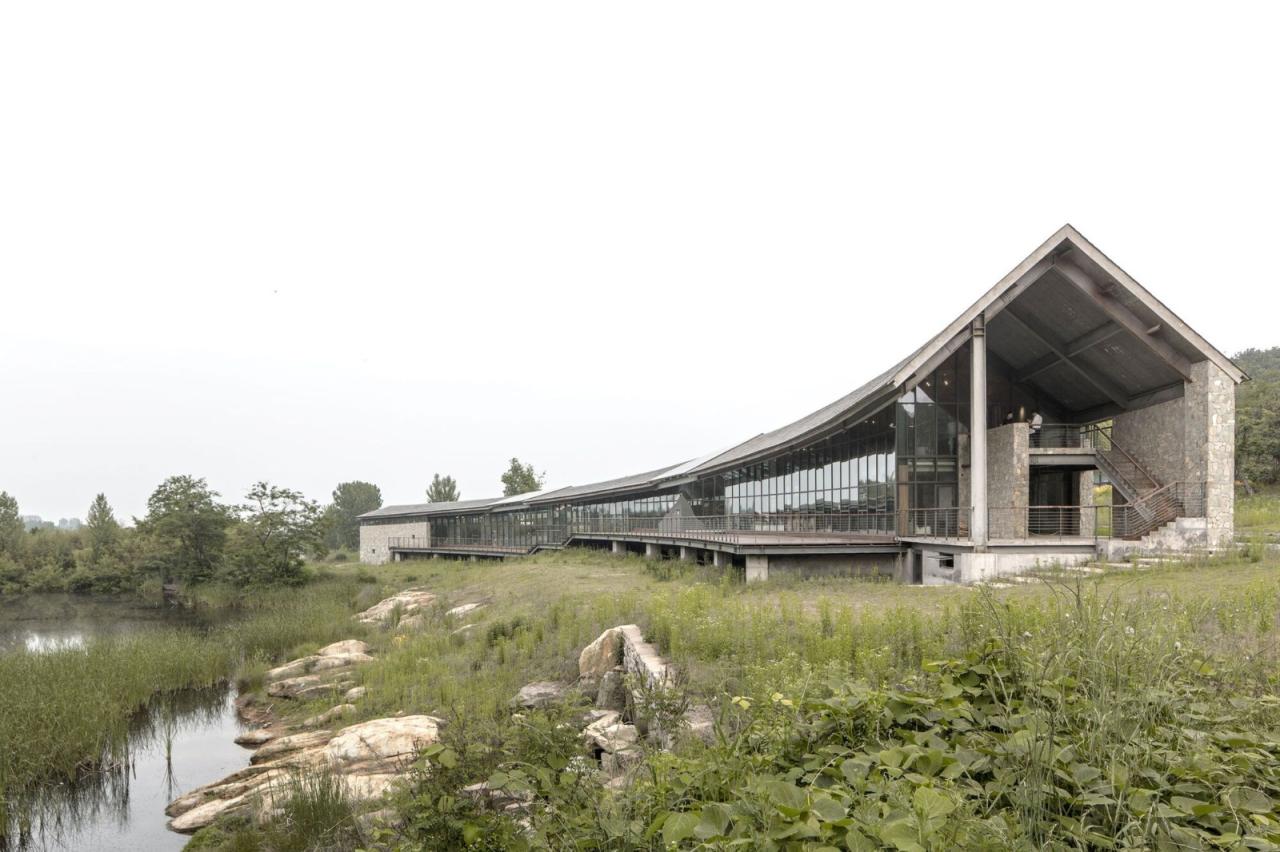 BIM建筑|驻龙山游客中心 / Aurelien Chen BIM建筑|驻龙山游客中心 / Aurelien Chen