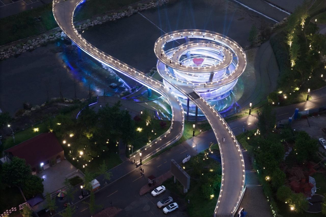 BIM建筑|音缘桥 / 成都中筑华恺建筑设计 BIM建筑|音缘桥 / 成都中筑华恺建筑设计