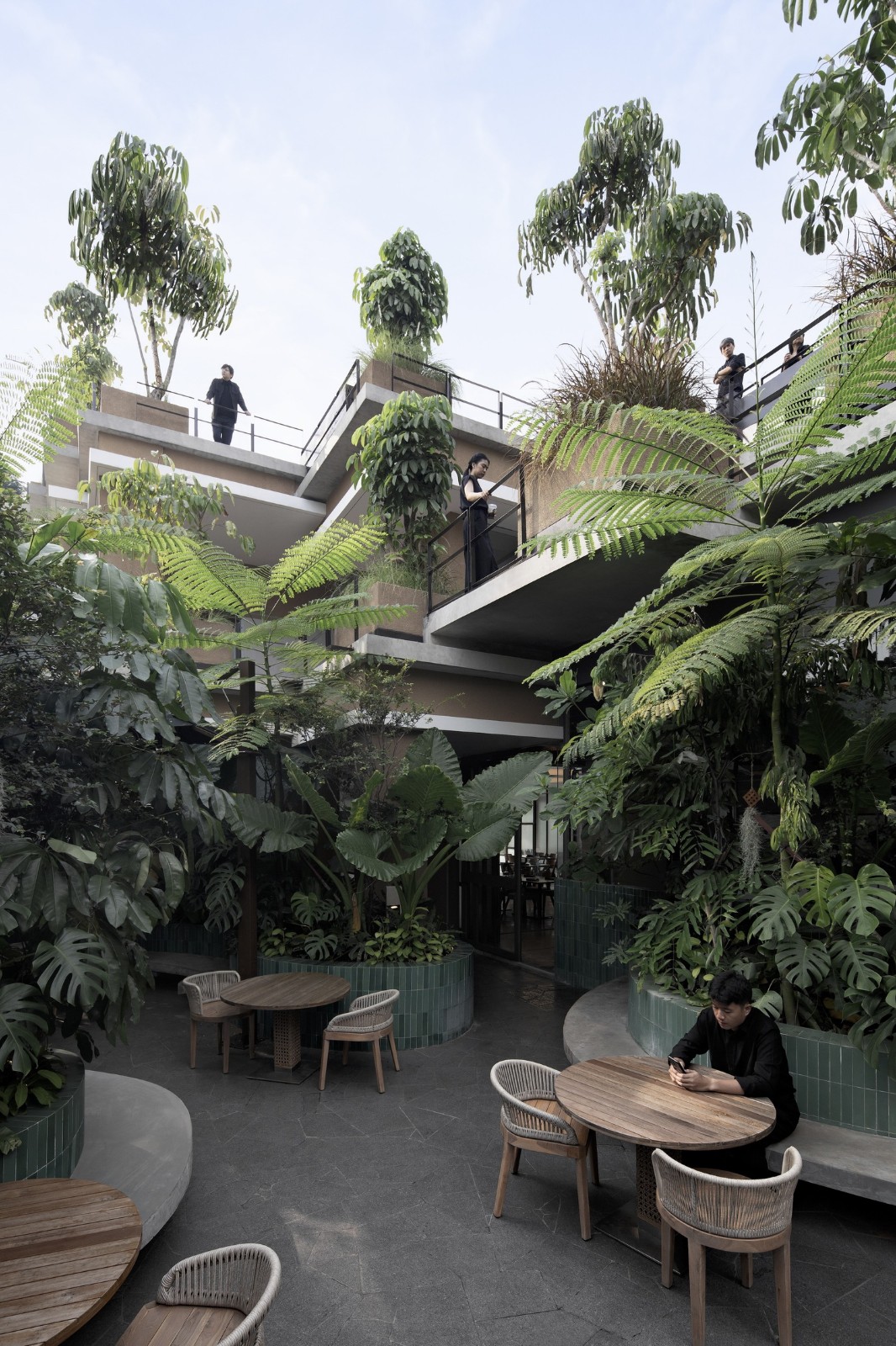 BIM建筑|Aruma 分层花园 / RAD+ar BIM建筑|Aruma 分层花园 / RAD+ar