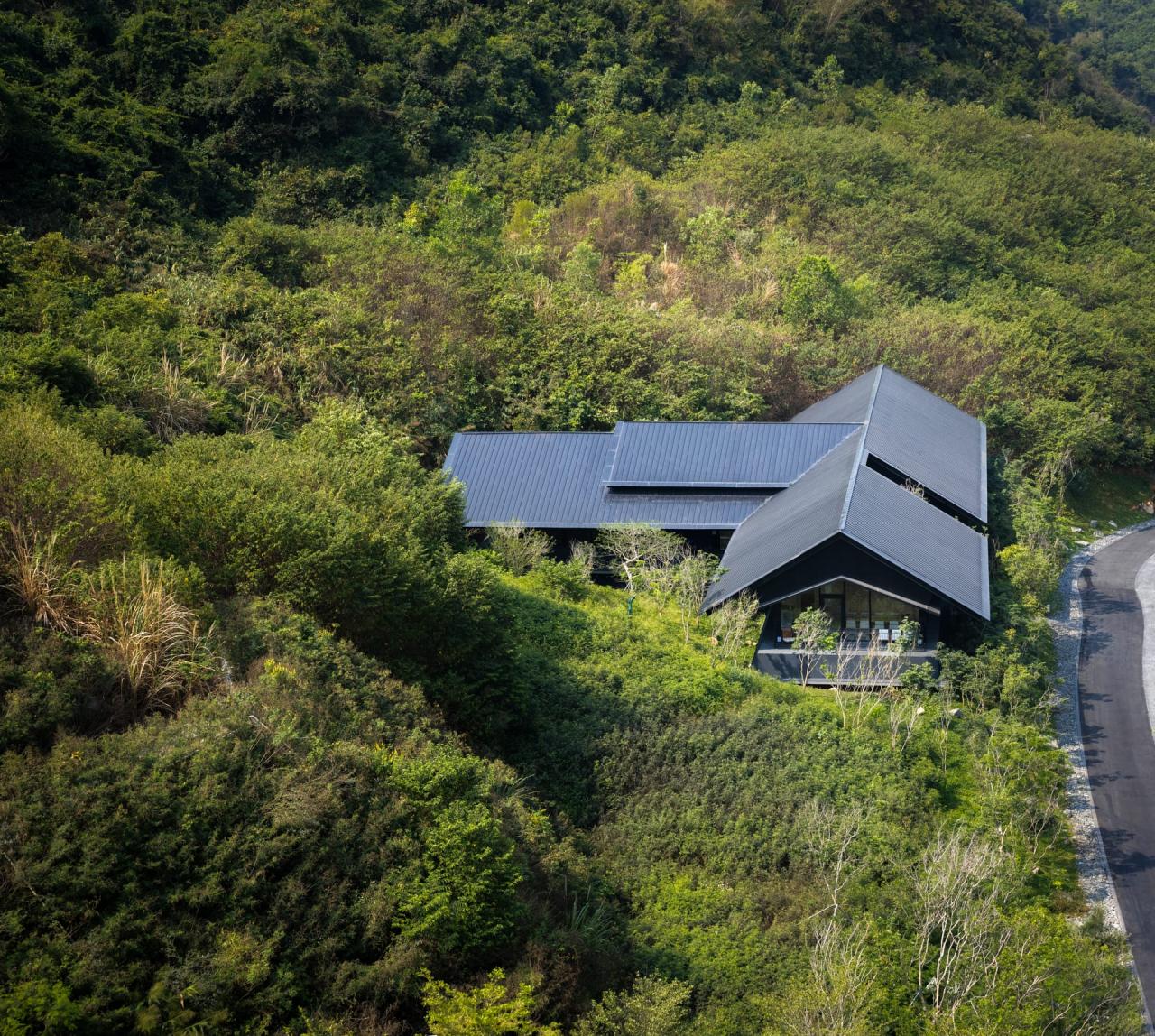 BIM建筑|三亚山谷餐厅(森海·四葉) / PLAT ASIA BIM建筑|三亚山谷餐厅(森海·四葉) / PLAT ASIA