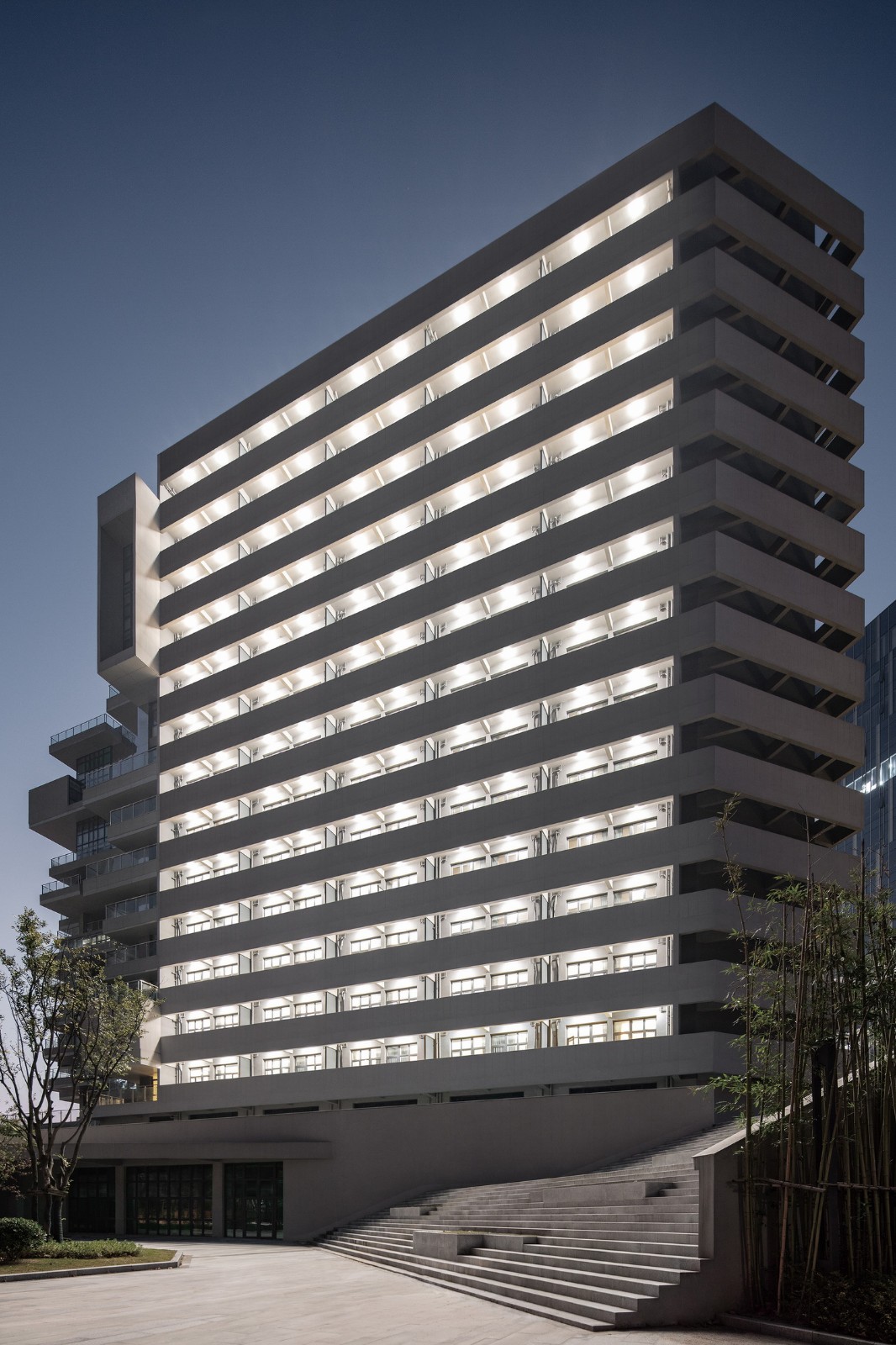 BIM建筑|南京未来科技城人才公寓 / 中锐华东荣朝晖工作室 BIM建筑|南京未来科技城人才公寓 / 中锐华东荣朝晖工作室