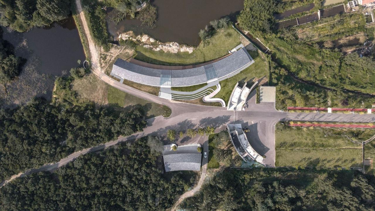 BIM建筑|驻龙山游客中心 / Aurelien Chen BIM建筑|驻龙山游客中心 / Aurelien Chen
