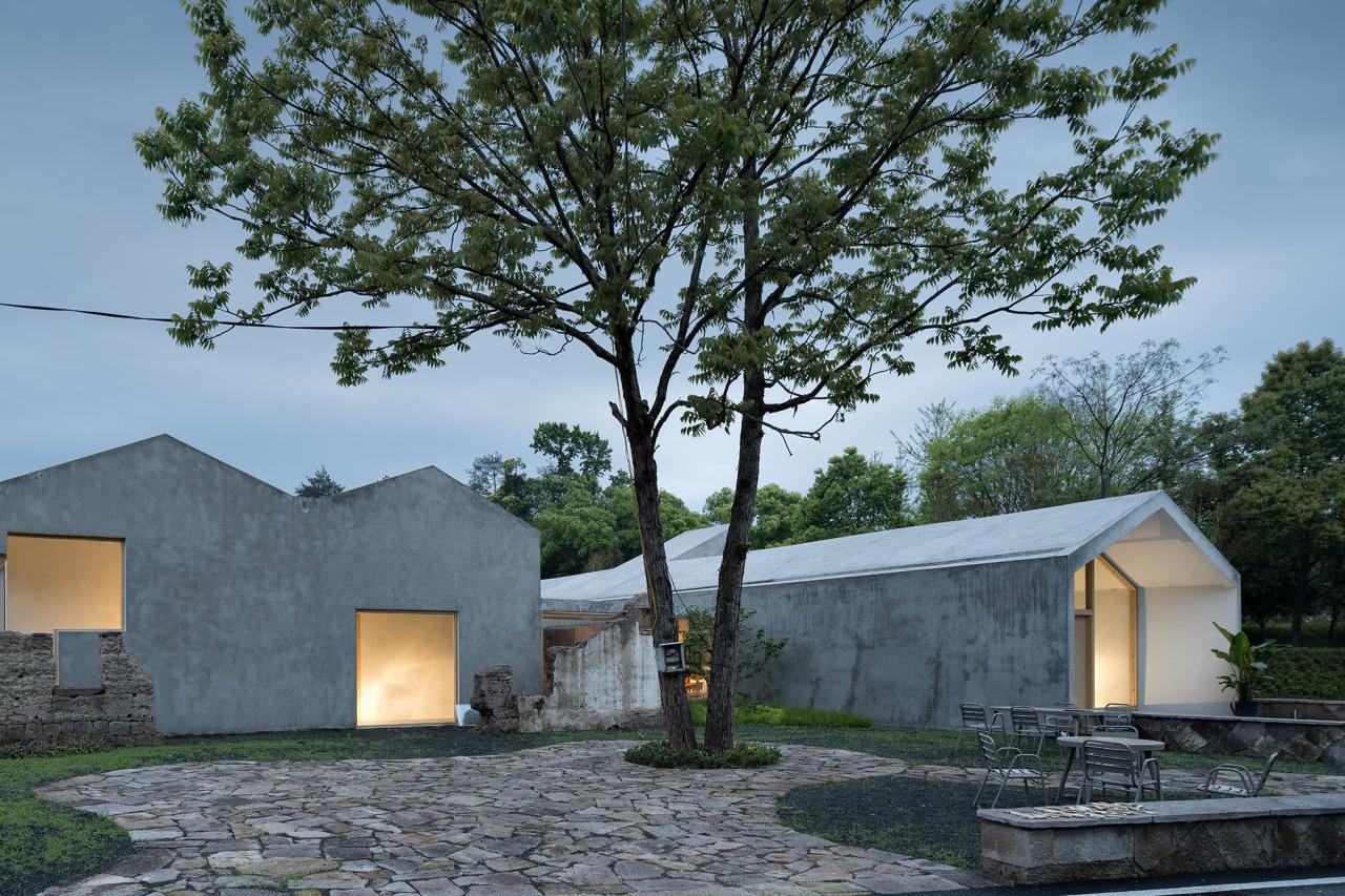 BIM建筑|王户村村民之家:自然原型的延续与重构 / 浙江大学建筑设计研究院 BIM建筑|王户村村民之家:自然原型的延续与重构 / 浙江大学建筑设计研究院