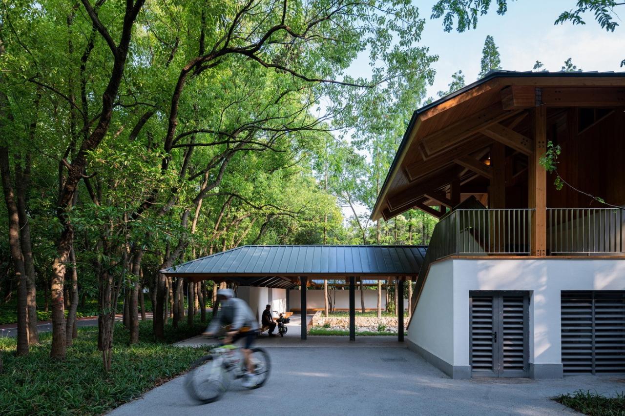 BIM建筑|上海长宁环城生态公园带市民服务驿站 / 致正建筑工作室 + 冶是建筑 BIM建筑|上海长宁环城生态公园带市民服务驿站 / 致正建筑工作室 + 冶是建筑