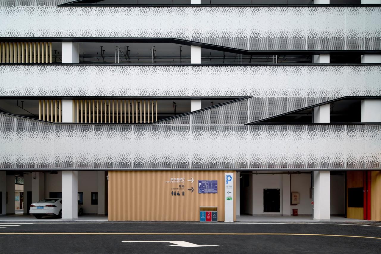 BIM建筑|洪梅镇中心区停车楼:小镇“边角地”的重生 / 森磊国际 BIM建筑|洪梅镇中心区停车楼:小镇“边角地”的重生 / 森磊国际