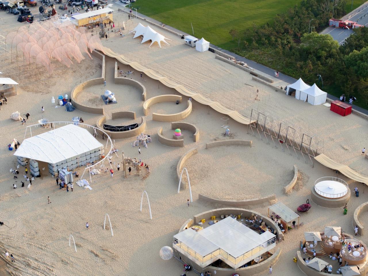 BIM建筑|候鸟沙城 :“2024阿那亚戏剧节”新作 / 马岩松 BIM建筑|候鸟沙城 :“2024阿那亚戏剧节”新作 / 马岩松
