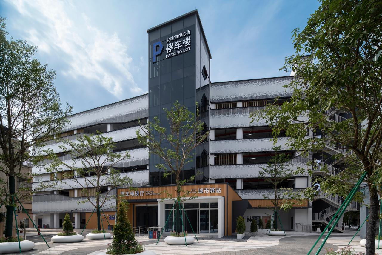 BIM建筑|洪梅镇中心区停车楼:小镇“边角地”的重生 / 森磊国际 BIM建筑|洪梅镇中心区停车楼:小镇“边角地”的重生 / 森磊国际