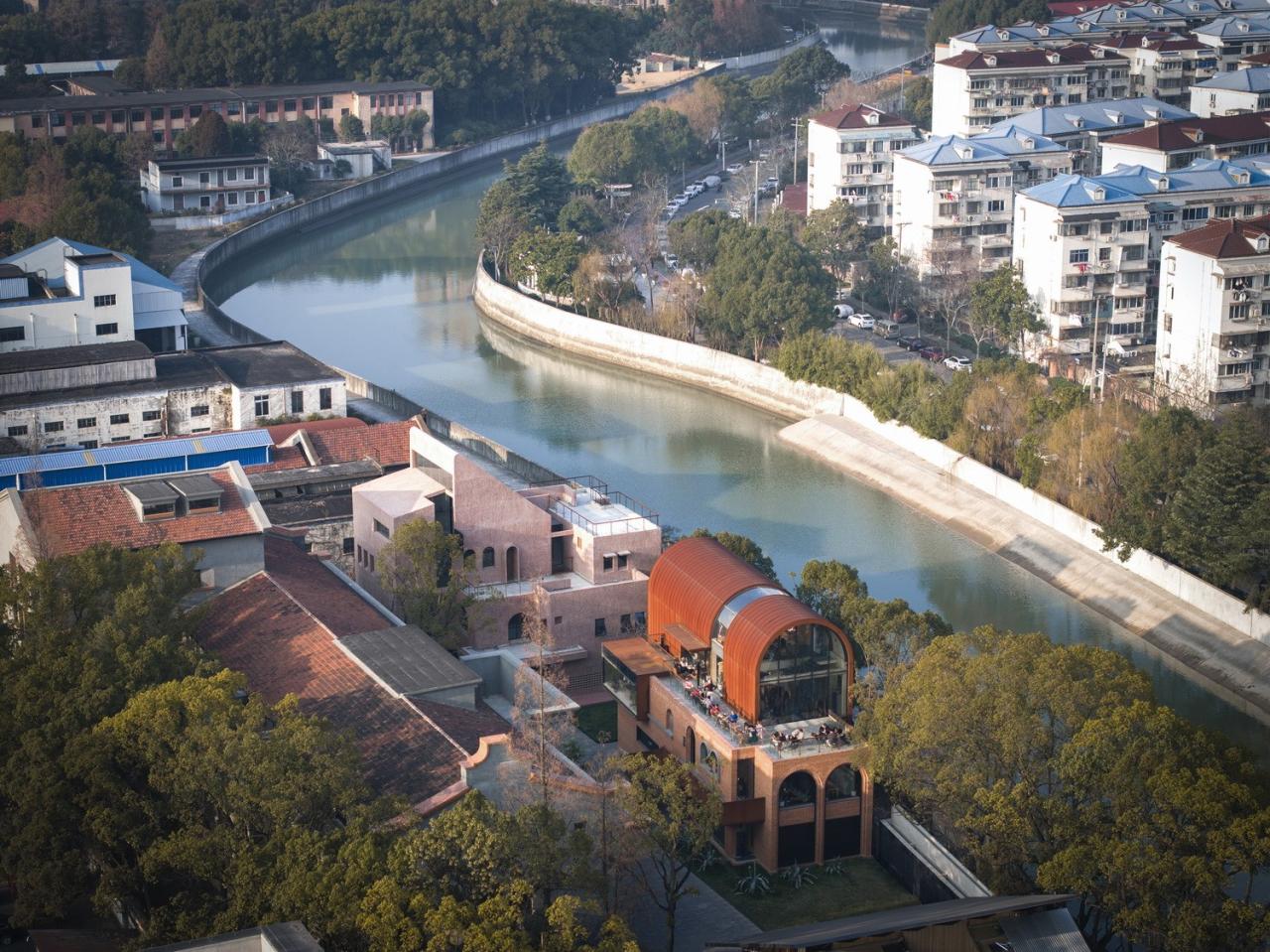 BIM建筑|53° ·EKA天物,上海 / 本哲建筑 BIM建筑|53° ·EKA天物,上海 / 本哲建筑