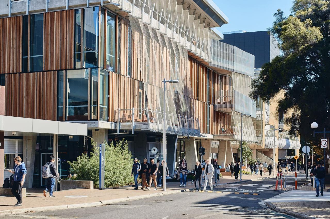BIM建筑|墨尔本大学学生活动中心 / KoningEizenberg Architecture BIM建筑|墨尔本大学学生活动中心 / KoningEizenberg Architecture