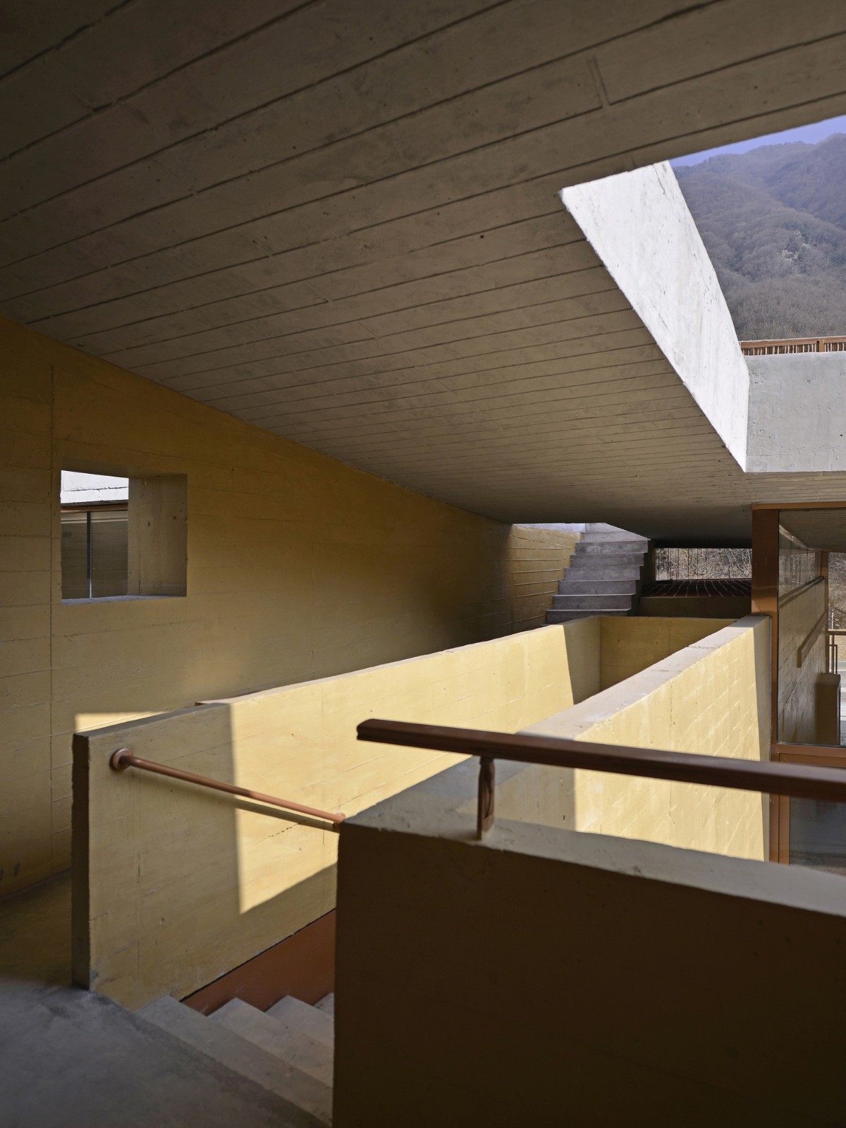 BIM建筑|唐家河自然教育中心 / 合造社建筑设计 BIM建筑|唐家河自然教育中心 / 合造社建筑设计