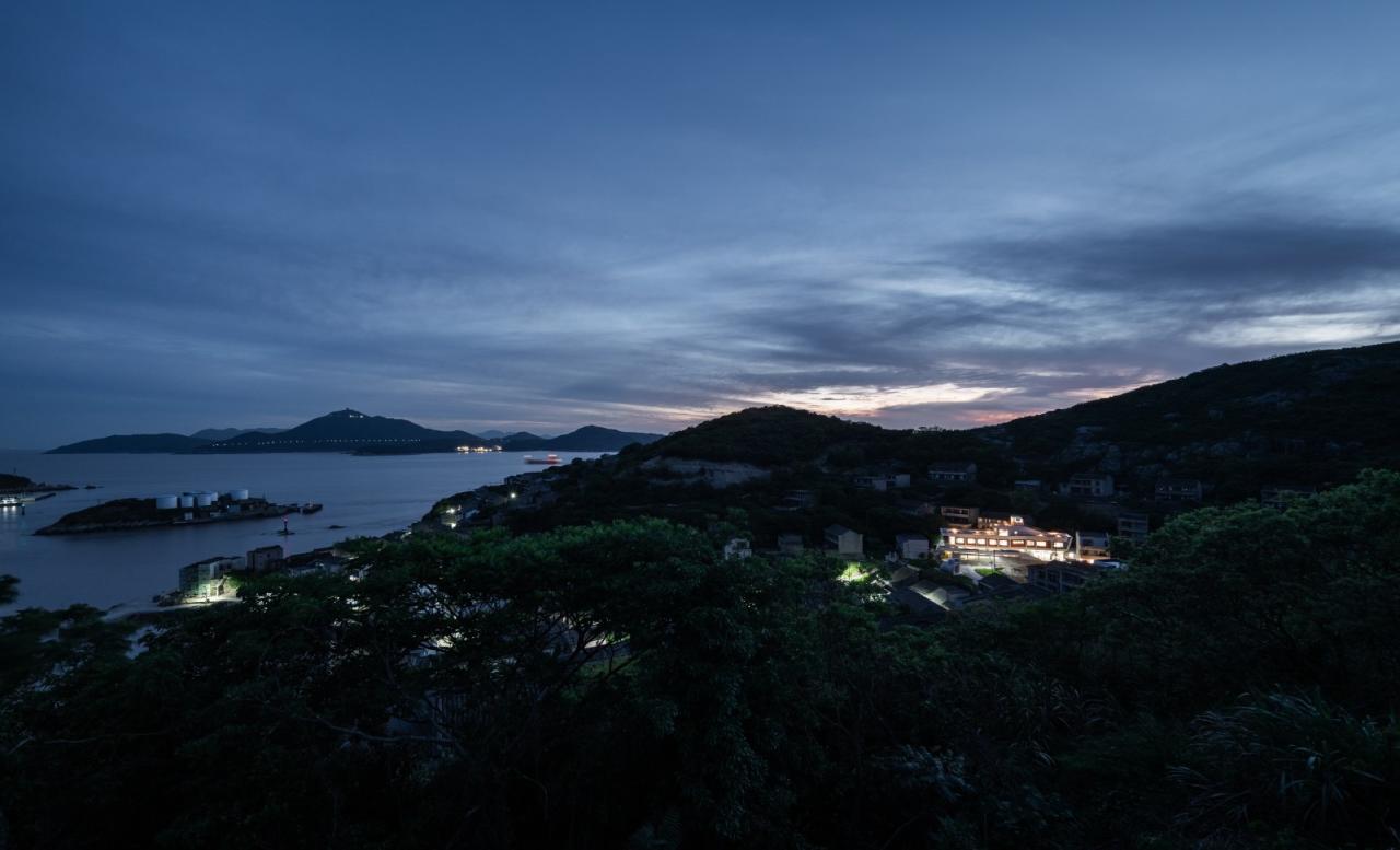 BIM建筑|孤岛浮舟:舟山柴山岛托老所 / 孟凡浩-line+建筑事务所 BIM建筑|孤岛浮舟:舟山柴山岛托老所 / 孟凡浩-line+建筑事务所