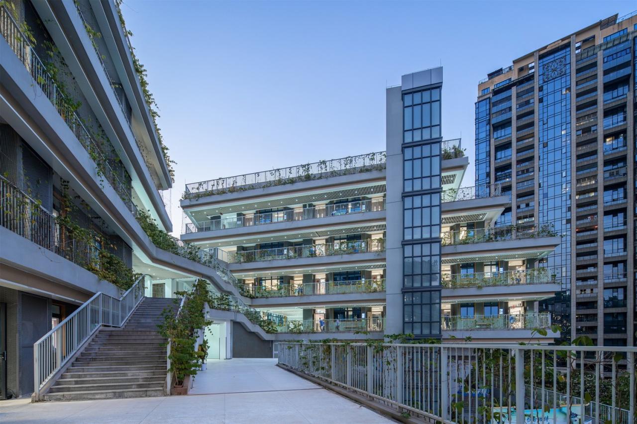 BIM建筑|“上山”校园:深圳福田实验教育集团侨香学校·北校区 / 申都设计 BIM建筑|“上山”校园:深圳福田实验教育集团侨香学校·北校区 / 申都设计