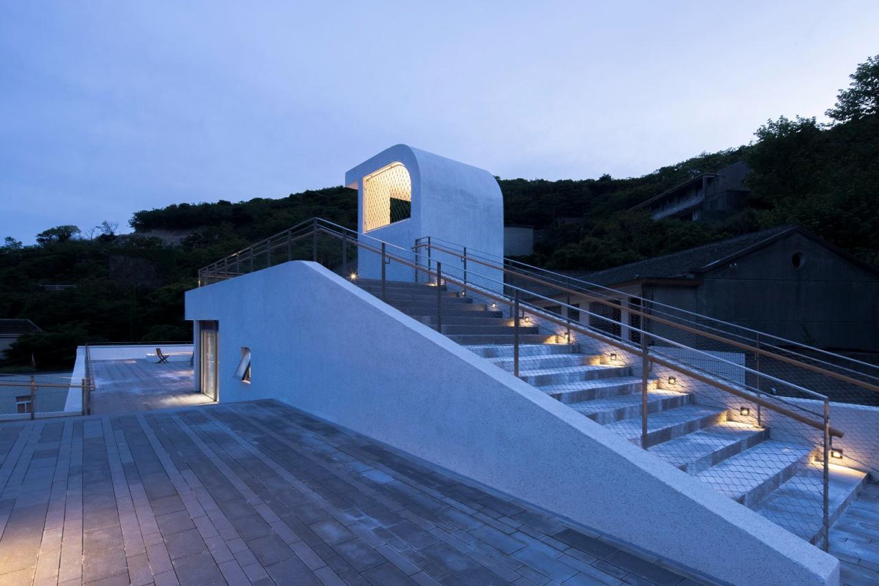 BIM建筑|孤岛浮舟:舟山柴山岛托老所 / 孟凡浩-line+建筑事务所 BIM建筑|孤岛浮舟:舟山柴山岛托老所 / 孟凡浩-line+建筑事务所