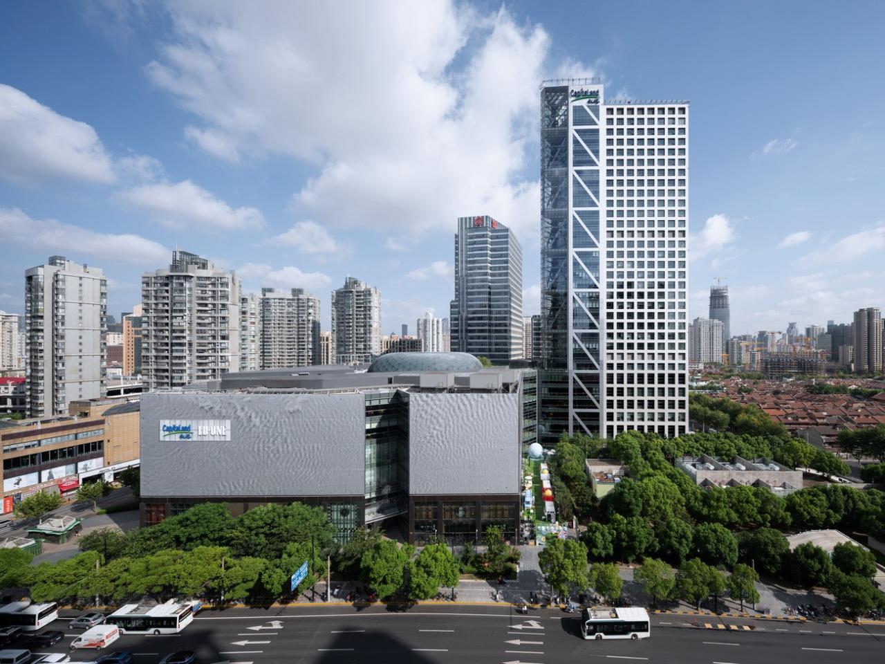 BIM建筑|在上海市中心营造“垂直城市绿洲”:LuOne凯德晶萃广场 / 萨夫迪建筑事务所 BIM建筑|在上海市中心营造“垂直城市绿洲”:LuOne凯德晶萃广场 / 萨夫迪建筑事务所