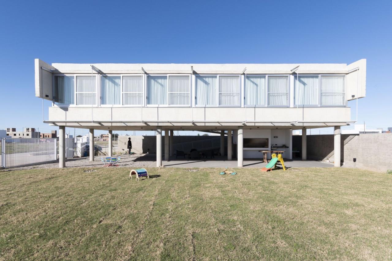 BIM建筑|柱间住宅 / Esteras Perrote BIM建筑|柱间住宅 / Esteras Perrote