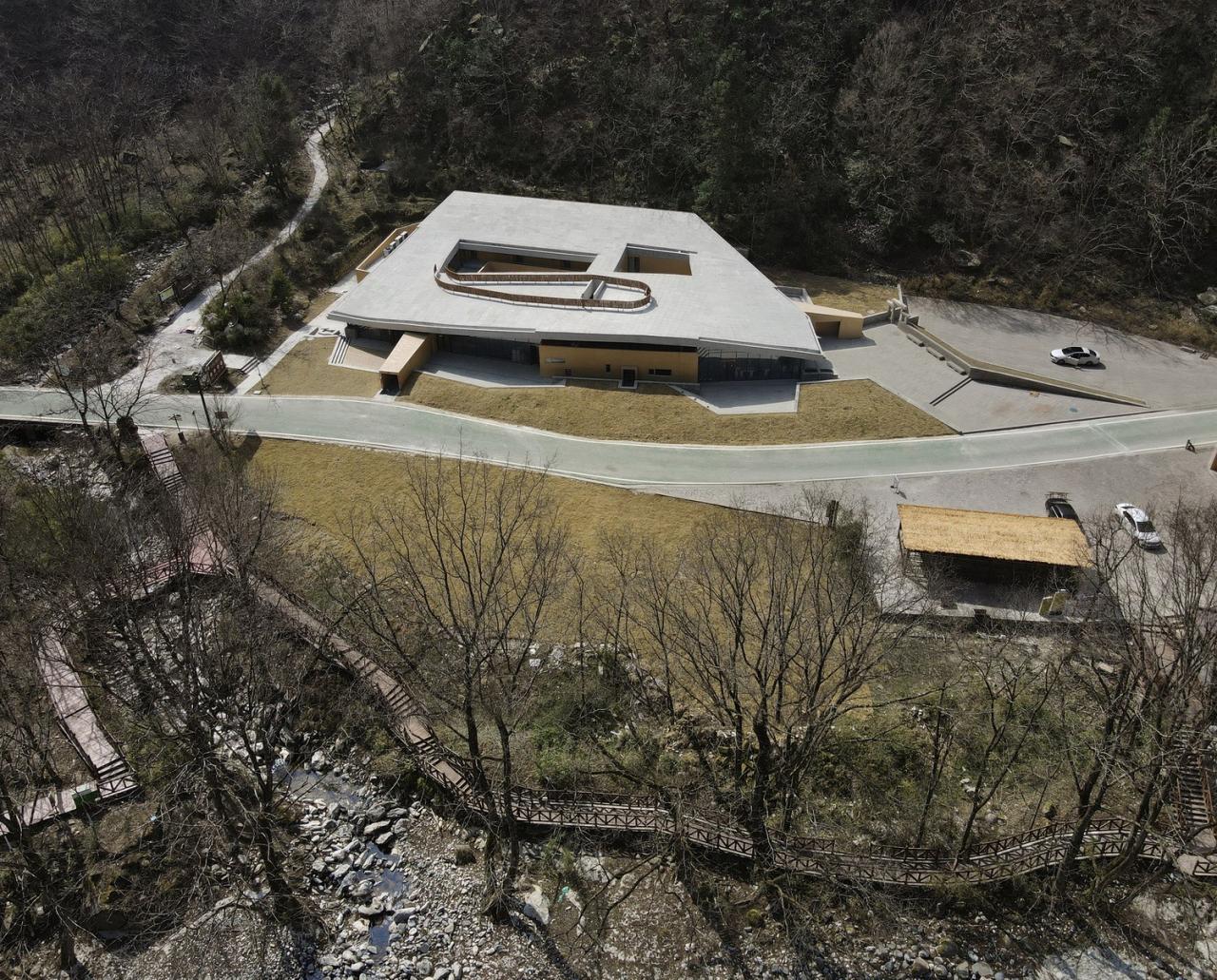BIM建筑|唐家河自然教育中心 / 合造社建筑设计 BIM建筑|唐家河自然教育中心 / 合造社建筑设计