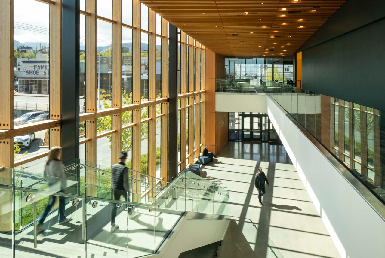 BIM建筑|Field 艺术与活动大厅 / LMN Architects BIM建筑|Field 艺术与活动大厅 / LMN Architects