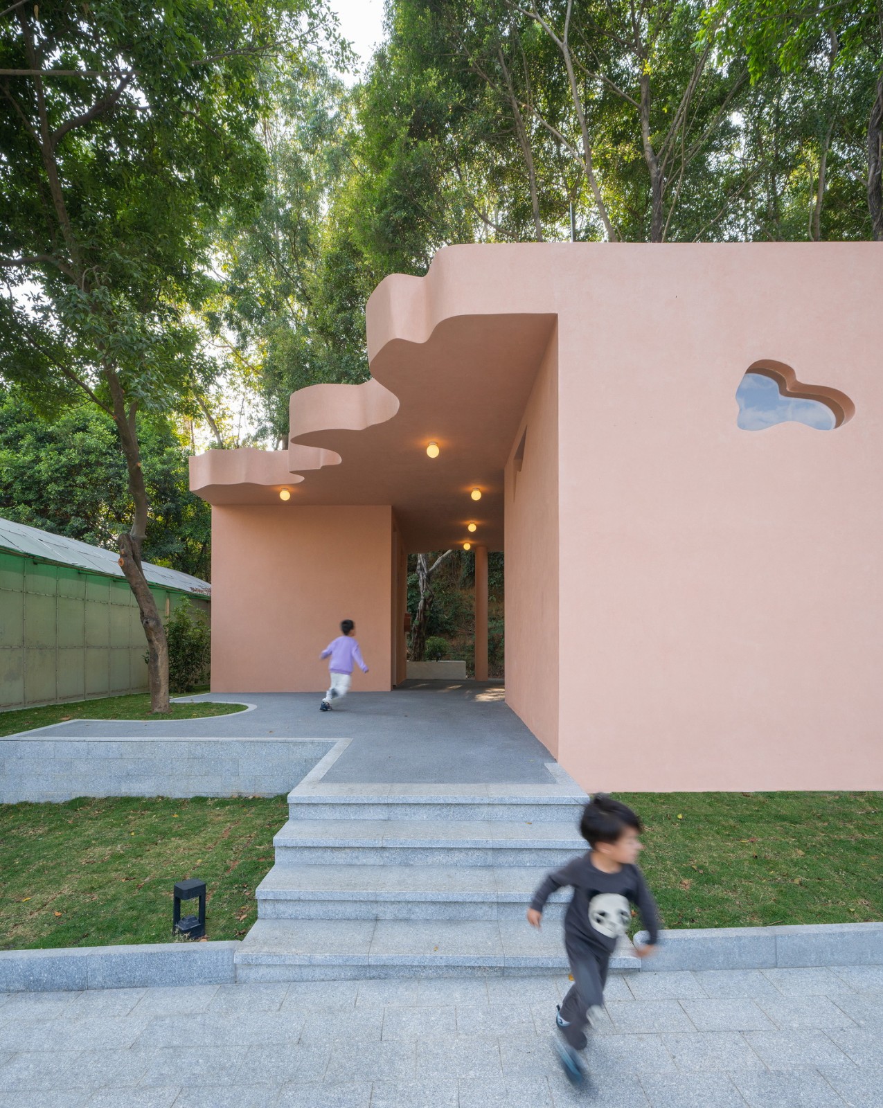 BIM建筑|绯影.驿站:石芽岭公园配套 / Studio 10 BIM建筑|绯影.驿站:石芽岭公园配套 / Studio 10