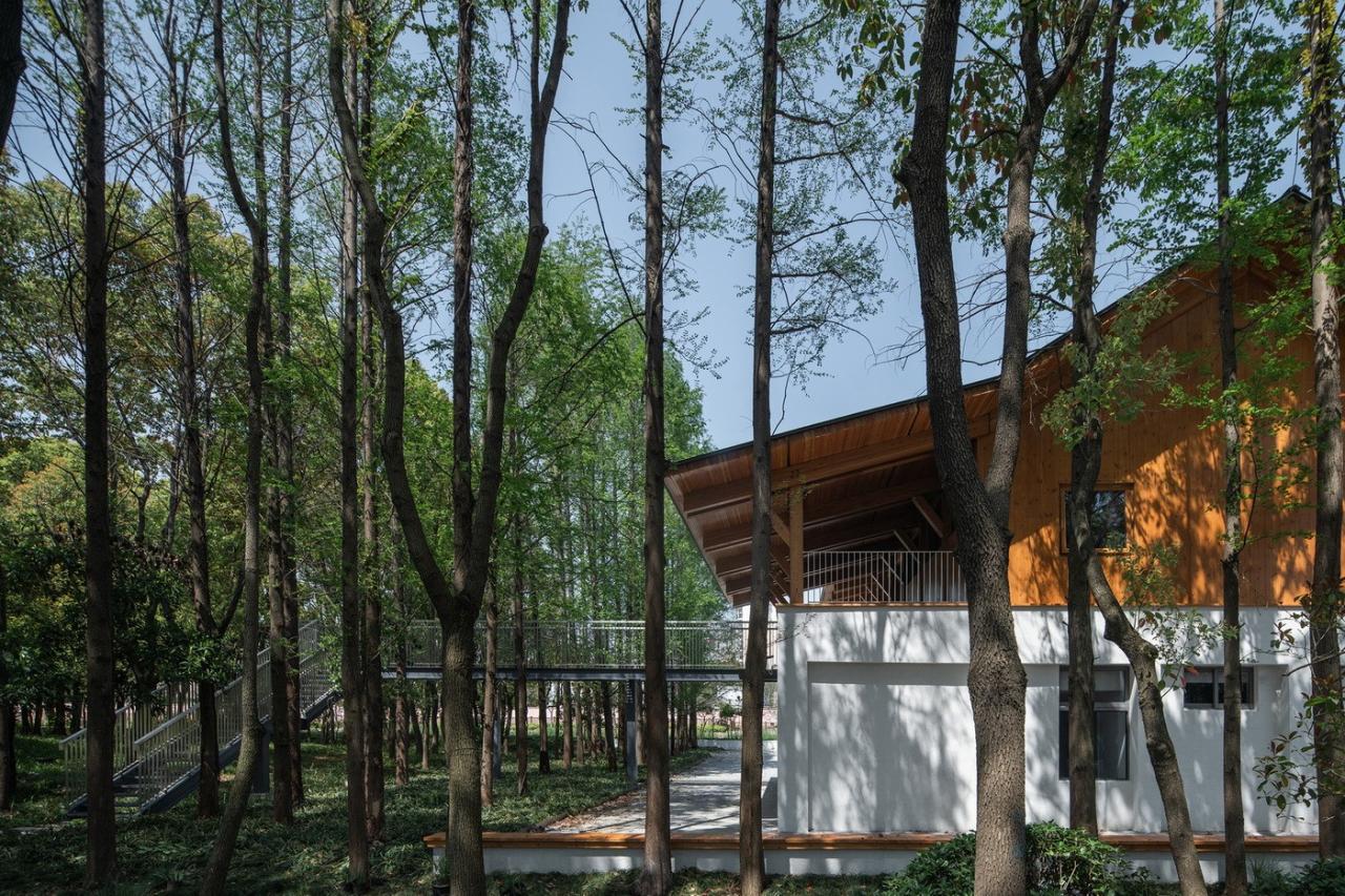 BIM建筑|上海长宁环城生态公园带市民服务驿站 / 致正建筑工作室 + 冶是建筑 BIM建筑|上海长宁环城生态公园带市民服务驿站 / 致正建筑工作室 + 冶是建筑