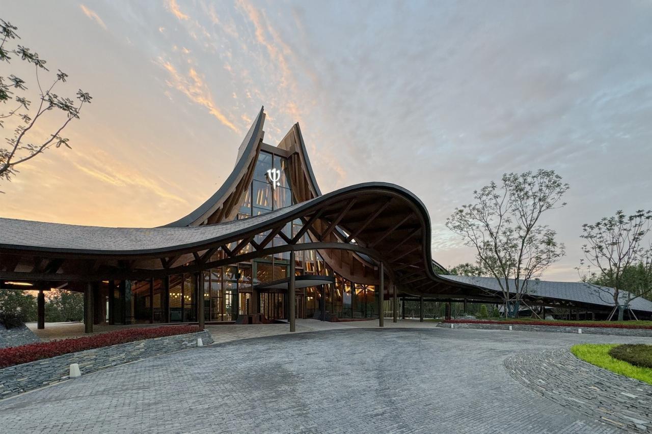 BIM建筑|“龙脊”- 地中海黑龙滩度假酒店 / AIM ARCHITECTURE BIM建筑|“龙脊”- 地中海黑龙滩度假酒店 / AIM ARCHITECTURE