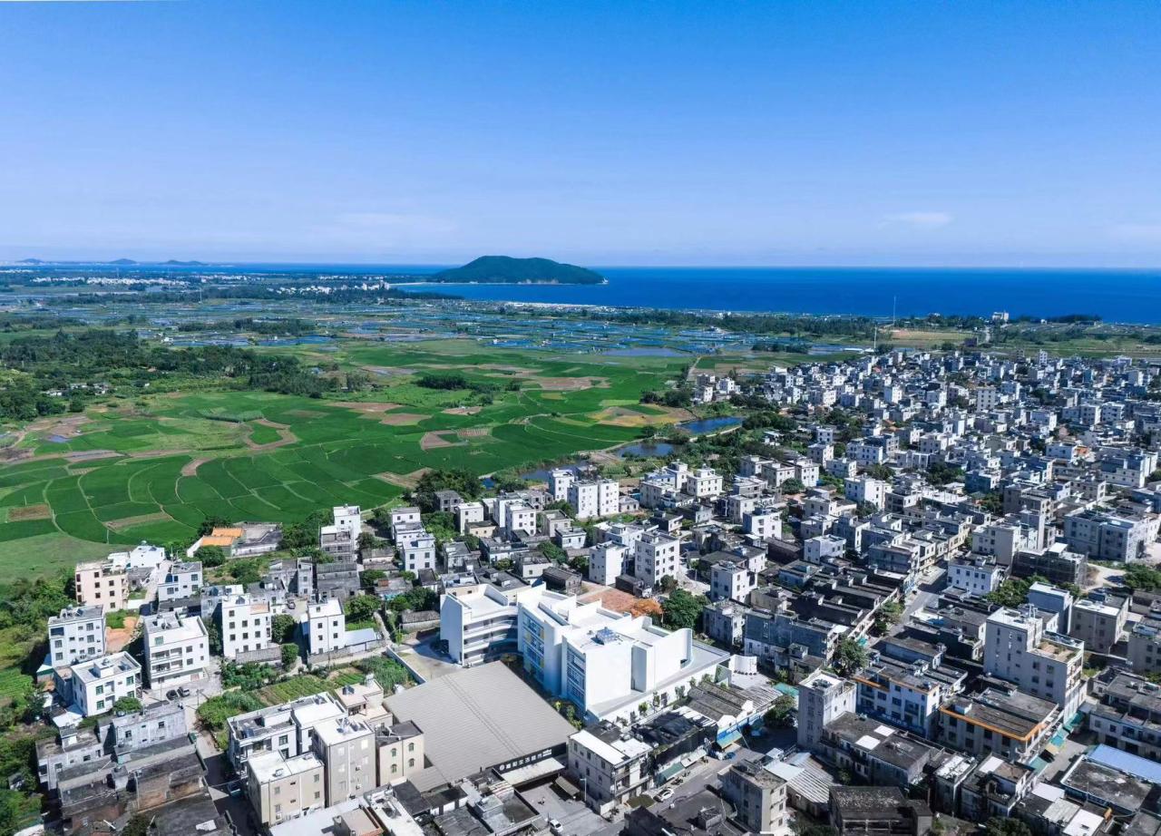 BIM建筑|阳西县沙扒镇书村幼儿园 / 华南理工大学建筑设计研究院 BIM建筑|阳西县沙扒镇书村幼儿园 / 华南理工大学建筑设计研究院