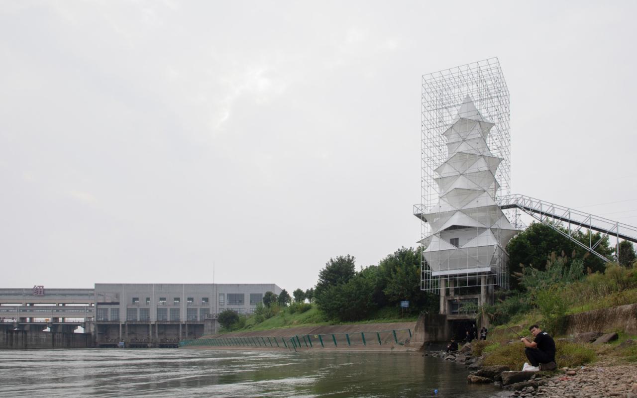 BIM建筑|人造树 / 有限设计工作室 BIM建筑|人造树 / 有限设计工作室