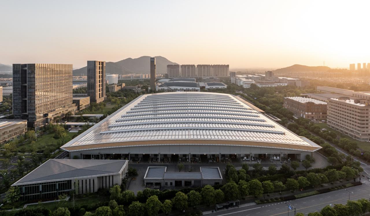 BIM建筑|西奥电梯产业园:先进智造与永续生活兼容的“未来工厂”/goa大象设计 BIM建筑|西奥电梯产业园:先进智造与永续生活兼容的“未来工厂”/goa大象设计