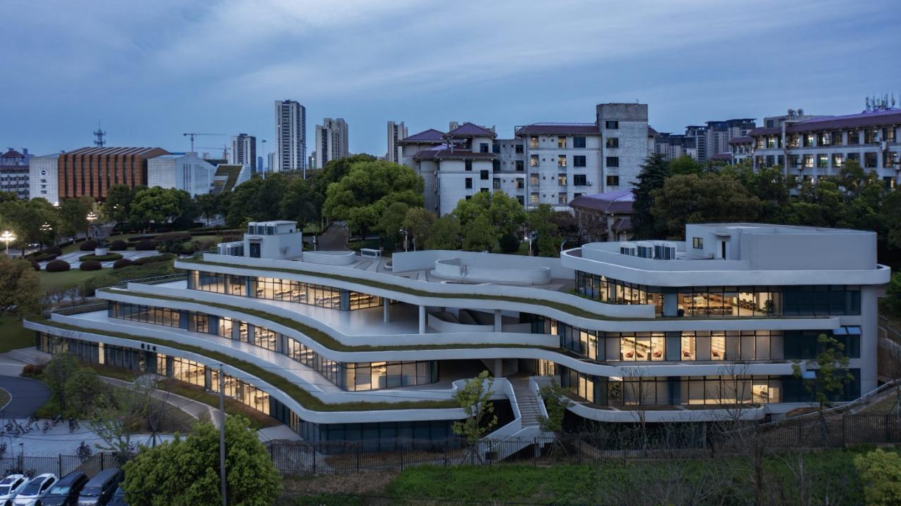 BIM建筑|长沙市南雅中学图书馆 / 中机国际罗劲工作室 BIM建筑|长沙市南雅中学图书馆 / 中机国际罗劲工作室