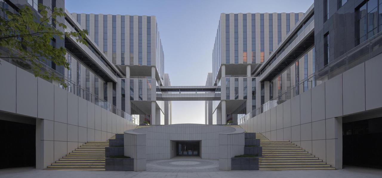 BIM建筑|北京亦庄细胞治疗研发中试基地 / 北京市工业设计研究院 BIM建筑|北京亦庄细胞治疗研发中试基地 / 北京市工业设计研究院