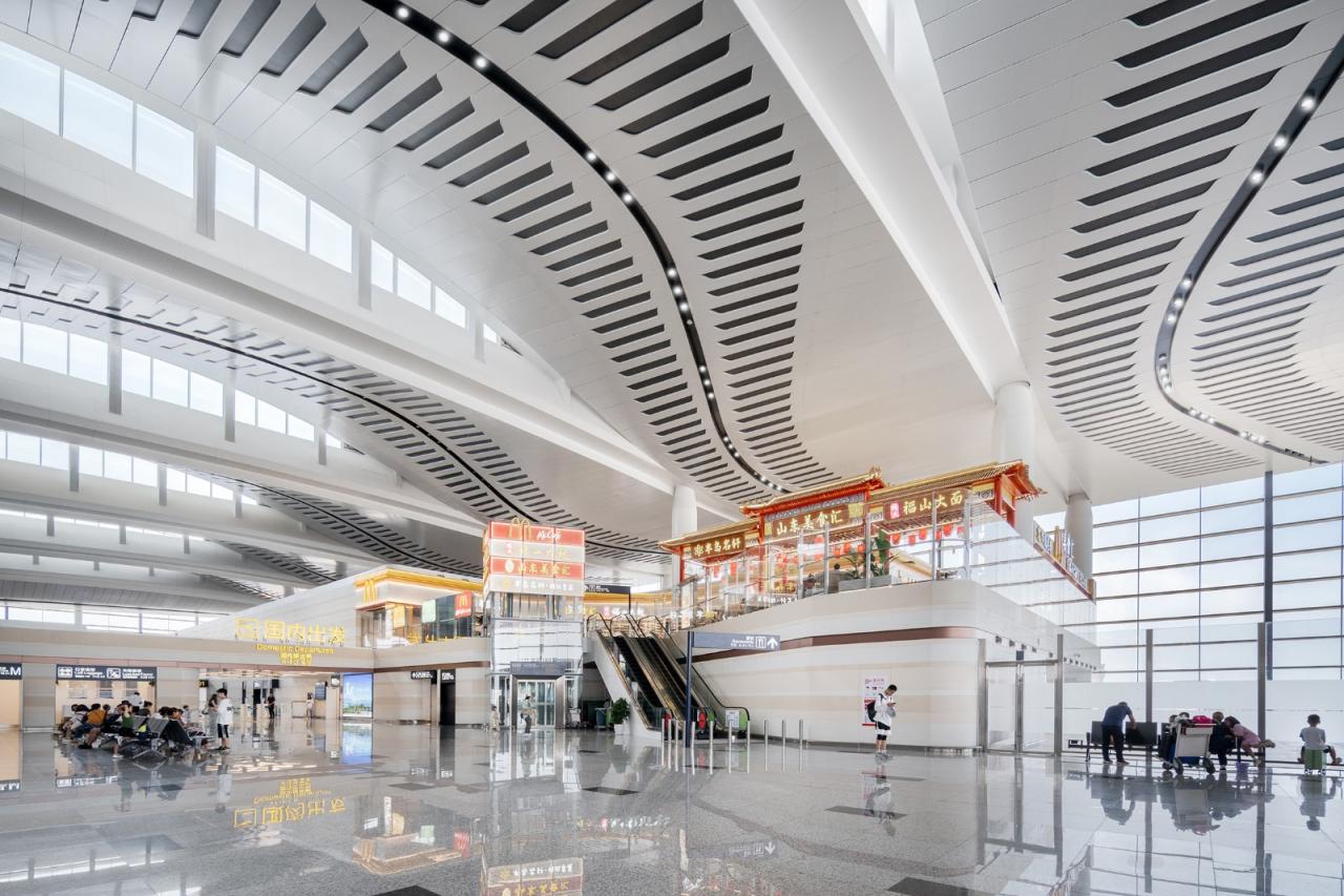 BIM建筑|烟台蓬莱国际机场二期 / 中国建筑西南设计研究院有限公司 BIM建筑|烟台蓬莱国际机场二期 / 中国建筑西南设计研究院有限公司