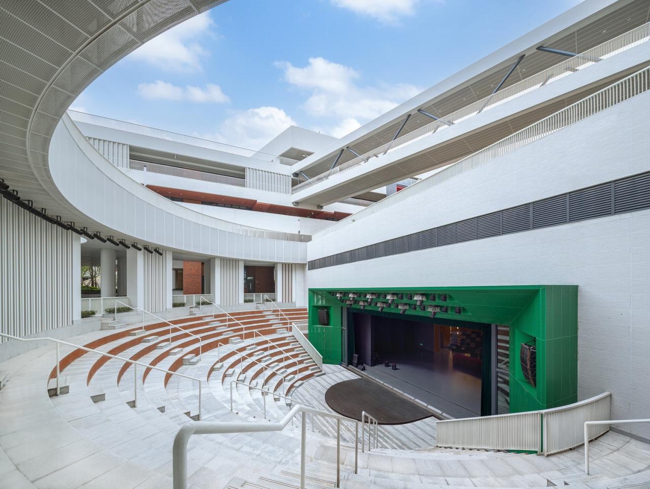 BIM建筑|乐活学园:上海青浦兰生学校 / 上海华都建筑规划设计有限公司 BIM建筑|乐活学园:上海青浦兰生学校 / 上海华都建筑规划设计有限公司