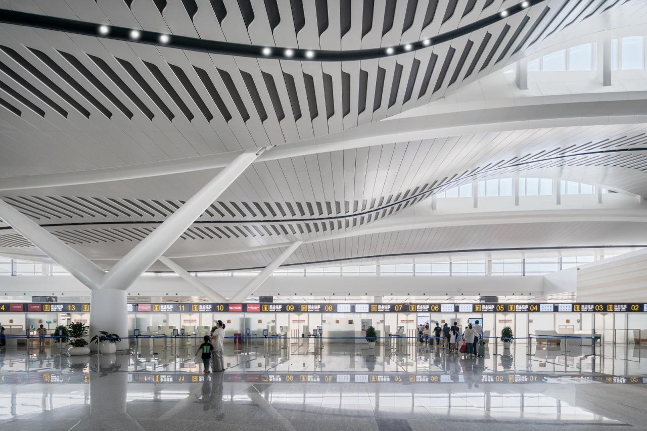 BIM建筑|烟台蓬莱国际机场二期 / 中国建筑西南设计研究院有限公司 BIM建筑|烟台蓬莱国际机场二期 / 中国建筑西南设计研究院有限公司