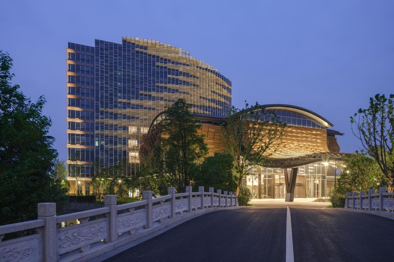 BIM建筑|乌镇堤上酒店外立面设计 / 上海直线建筑设计事务所 BIM建筑|乌镇堤上酒店外立面设计 / 上海直线建筑设计事务所