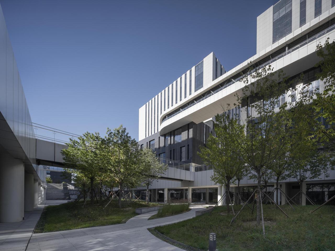 BIM建筑|北京亦庄细胞治疗研发中试基地 / 北京市工业设计研究院 BIM建筑|北京亦庄细胞治疗研发中试基地 / 北京市工业设计研究院