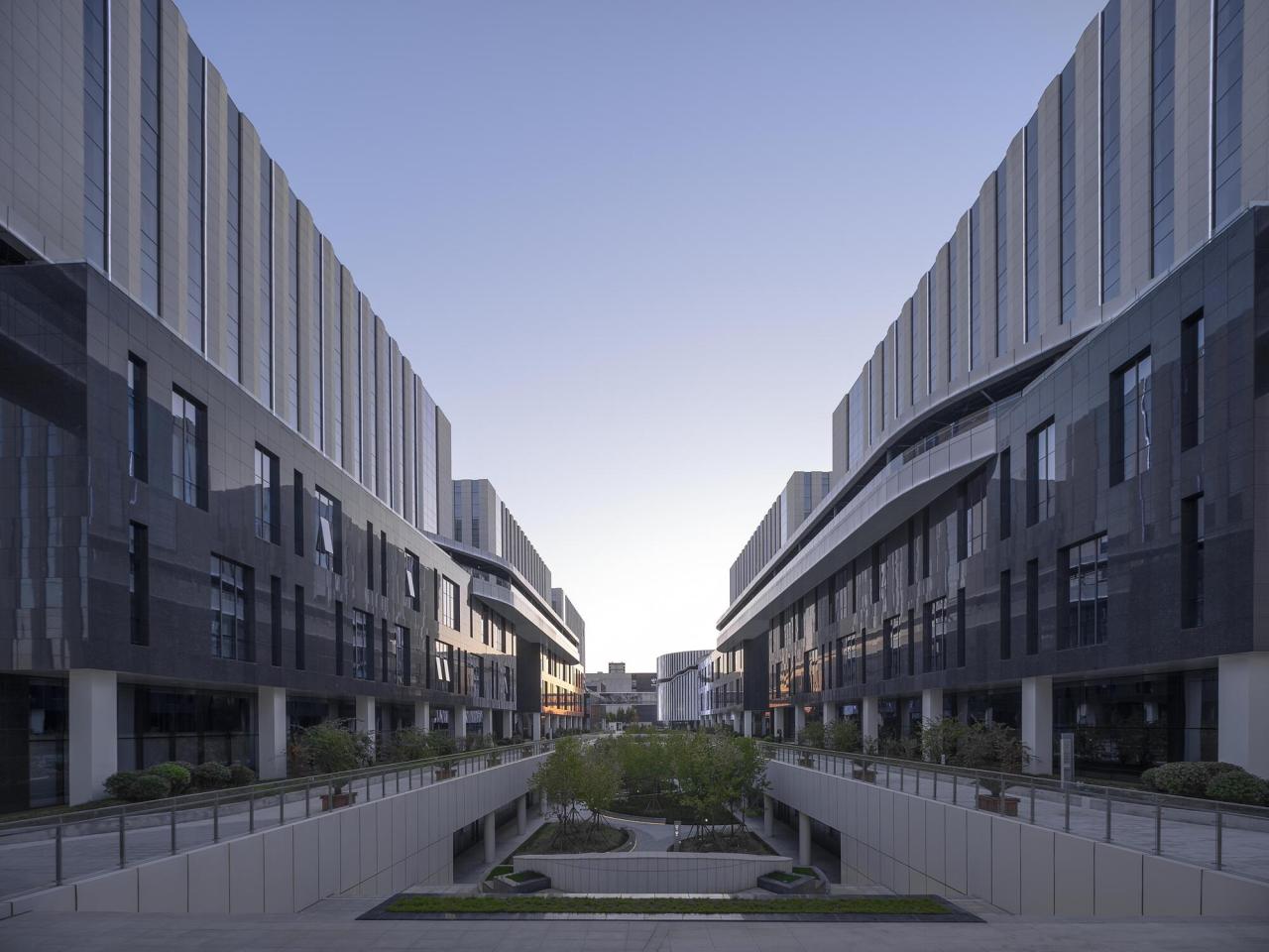 BIM建筑|北京亦庄细胞治疗研发中试基地 / 北京市工业设计研究院 BIM建筑|北京亦庄细胞治疗研发中试基地 / 北京市工业设计研究院