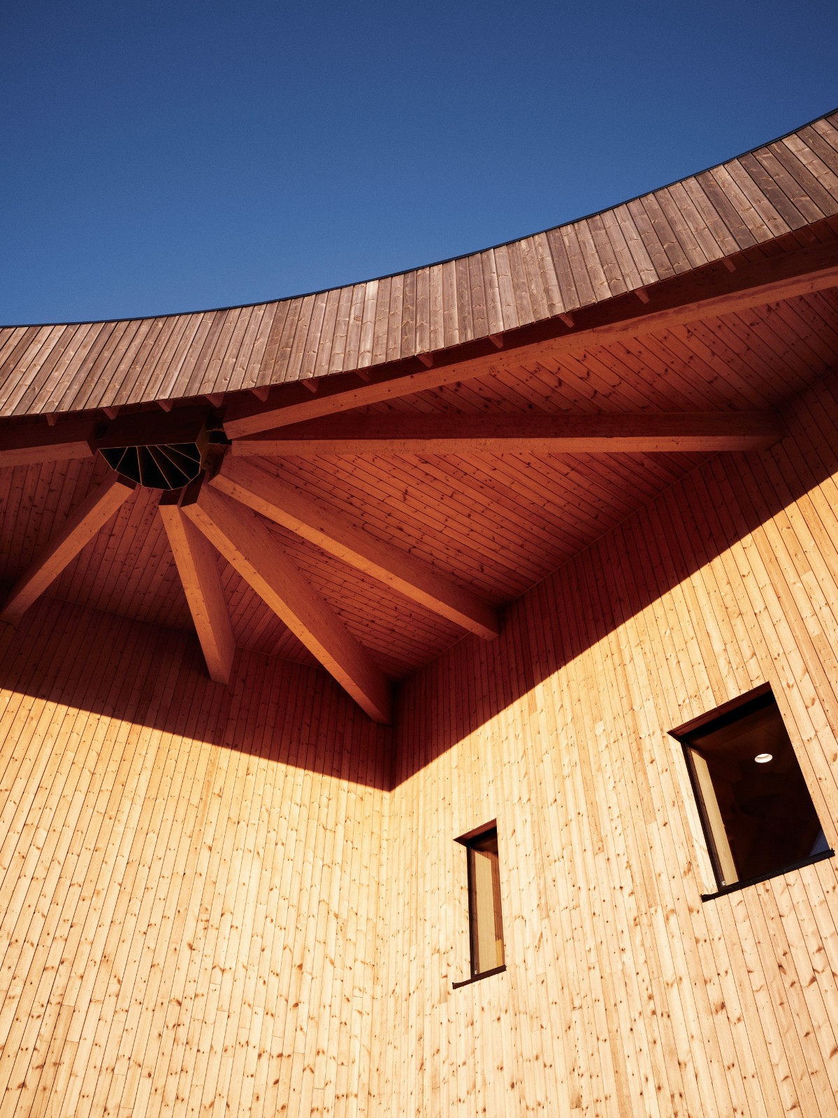 BIM建筑|Čoarvemátta 文化与教育中心 / Snøhetta + 70°N arkitektur + Joar Nango BIM建筑|Čoarvemátta 文化与教育中心 / Snøhetta + 70°N arkitektur + Joar Nango